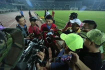 Trưởng đoàn ĐT Việt Nam: “Vào bán kết rồi… tính tiếp”