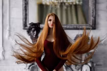 “Công chúa tóc mây” bật mí cách để có mái tóc dài óng ả