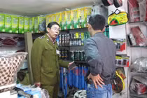 Ma trận "hàng nhảy" và những mánh "luộc đồ" giữa chợ Giời