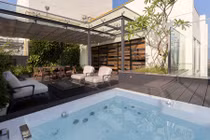 Căn hộ tường gạch thô ở KĐT Ecopark ấn tượng trên báo Tây