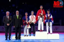 Hồ Thị Kim Ngân đoạt huy chương vàng Taekwondo trẻ thế giới