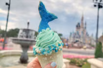 Giải nhiệt ngày hè với bánh kem đuôi nàng tiên cá cực lạ