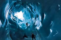 Vẻ đẹp thiên đường trong động băng có 1-0-2