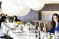 Bí mật phòng chờ máy bay VIP như nhà hàng 5 sao