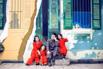 Ghen tị với thời trang đồng điệu tình cảm của vợ chồng Hồng Đăng 