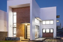 Nhà độc đáo ở Đắk Lắk xuất hiện nổi bật trên báo Tây