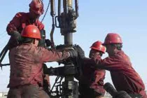 Tiết lộ những nguy hiểm “chết người” ở các mỏ dầu