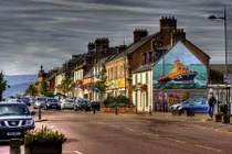 Thị trấn biến tường nhà thành tác phẩm nghệ thuật tuyệt đẹp