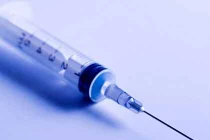 Điều trị ung thư bằng chất bơm ngực