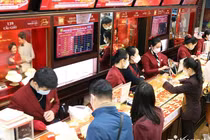 Giá vàng hôm nay 22/5: Kết thúc chuỗi tuần giảm giá liên tục