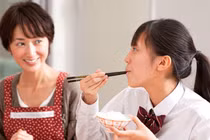 Các thực phẩm tốt cho não giúp sĩ tử học nhanh nhớ lâu