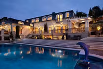 15 tòa lâu đài đẹp đang cần bán gấp 