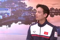 Bác sỹ U23 VN tiết lộ chuyện khâu môi cho Bùi Tiến Dũng trong 5 giây