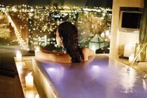 Phòng khách sạn 5 sao 1 tỷ/đêm có dịch vụ “nóng” gì?