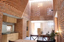 Báo Mỹ sững sờ vì kiến trúc nhà Việt quá độc