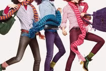 Thời trang hàng hiệu dồn dập khuyến mãi dịp 20/11