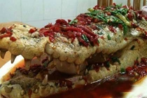 Choáng váng những bàn tiệc xa hoa của quan Trung Quốc