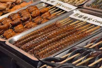 Món ngon kinh dị, khó nuốt