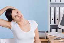 10 động tác giảm chóng mặt tức thì cho dân văn phòng