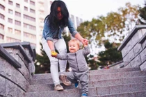 Giao con cho nhà chồng cũ giờ đòi lại khó quá