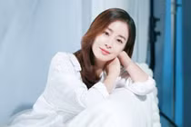 Bí quyết giữ làn da căng mướt của Kim Tae Hee