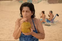 Mắc bệnh lạ, người phụ nữ nổi bong bóng thịt khắp người 