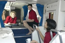Hé lộ nơi nghỉ ngơi “khó nói” của tiếp viên hàng không