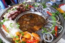 Lẩu mắm U Minh, món ăn “bốc mùi” nhưng ngon quên lối về ở Cà Mau