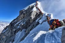 Sự thật rúng động số người chết vì leo núi Everest đầu 2019