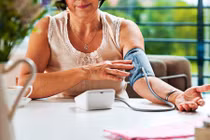 15 bí quyết hạ huyết áp cao không dùng thuốc