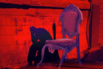 Vợ đòi ly hôn vì không chịu nổi cảnh túng quẫn