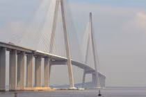 Những công trình khổng lồ của Trung Quốc tiêu tốn cả tỷ đô