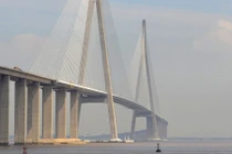 Những công trình khổng lồ của Trung Quốc tiêu tốn cả tỷ đô