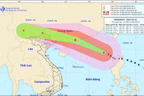 Bão Mangkhut thẳng tiến Trung Quốc, Hà Nội oi nóng