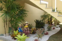 Cách tạo vườn xinh trong nhà phố từ những khoảng đất thừa 