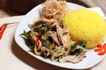 Những món đặc sản nhất định phải thử khi đến phố cổ Hội An 