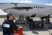 Xem máy bay "ma" bị xử tử ra sao?