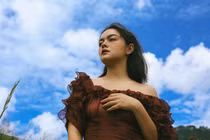 Chuyện showbiz: Phạm Quỳnh Anh buồn bã, viết tâm thư ẩn ý chia tay?