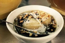 Những món chè siêu nóng hổi xua tan cái lạnh của Hà Nội