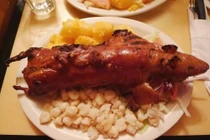 Món chuột lang nướng lừng danh của Peru không phải ai cũng dám ăn