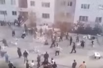 Nhà trai và nhà gái đánh nhau trong đám cưới vì lý do nhỏ nhặt