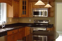 Phạm hai cấm kỵ phong thủy này khi bài trí nhà bếp, coi chừng ly hôn! 