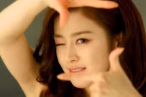 Đàn bà ngoan hết đàn ông ngoại tình với ai?