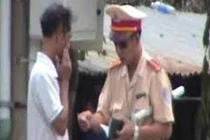 Trung úy CSGT bị bắt trong đường dây tiêu thụ xe gian