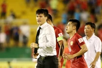 Hữu Thắng ngồi “ghế nóng” thay Công Vinh: Mũi tên trúng hai đích