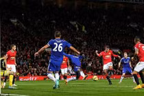 M.U - Chelsea: Van Persie giải cứu “Quỷ đỏ“