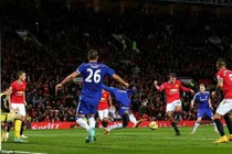 M.U - Chelsea: Van Persie giải cứu “Quỷ đỏ“