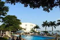 Nằm giữa "rốn rùa", nhiều khách sạn cỡ lớn Hà Nội vẫn "lỗ đậm"