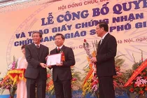 30 tuổi trở thành Phó Giáo sư trẻ nhất năm 