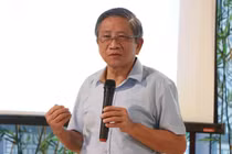 Thực hiện thay sách giáo khoa vào năm 2019?